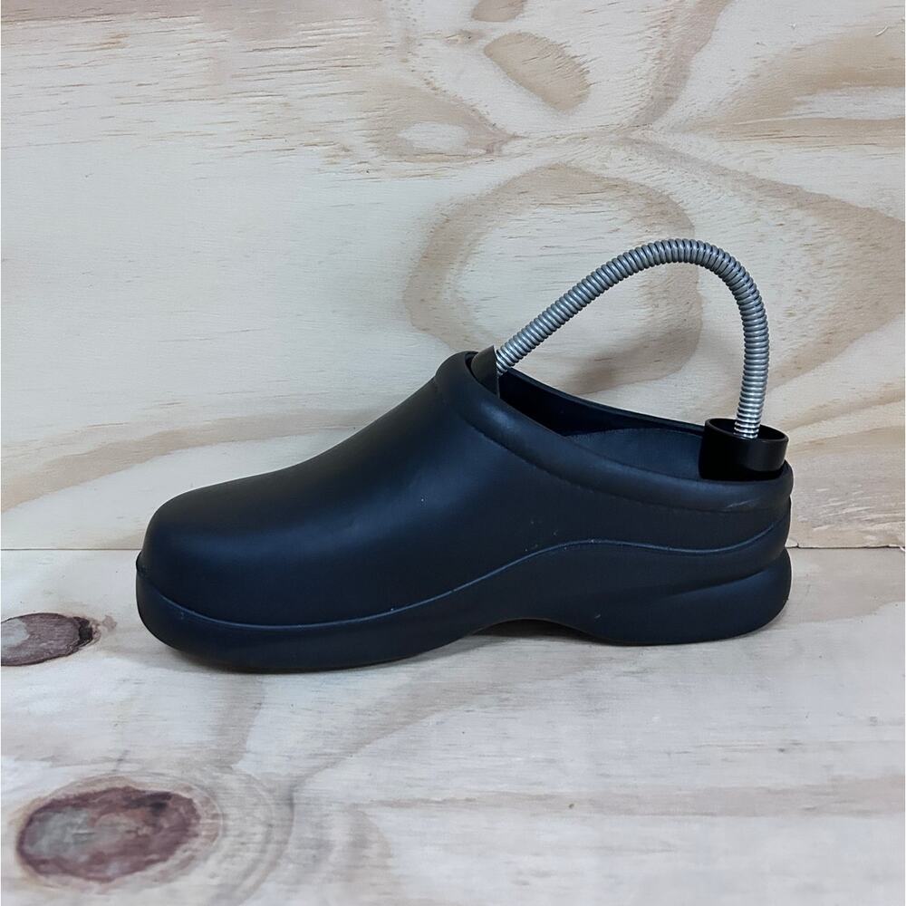 Klogs - Genuine Rubber - Clog Shoes - Black - Women's - 6 - Picture 4 of 9